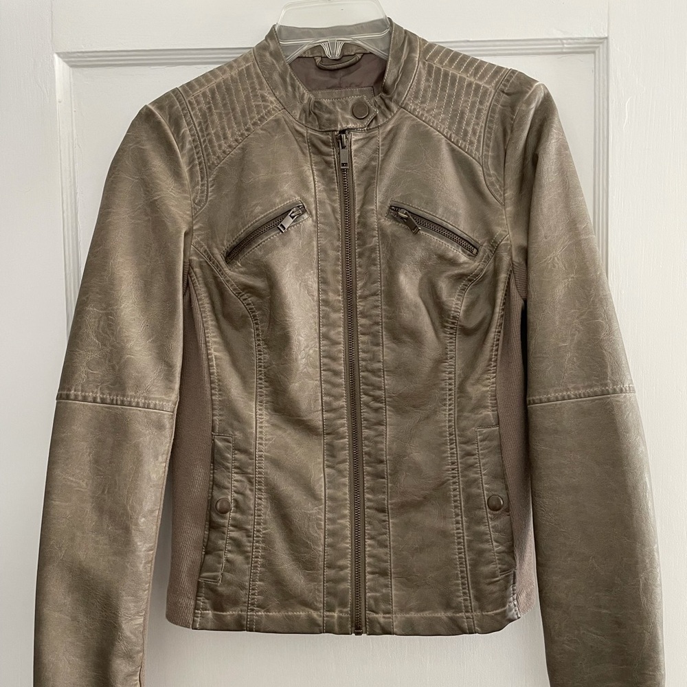 Sebby faux leather jacket - size small